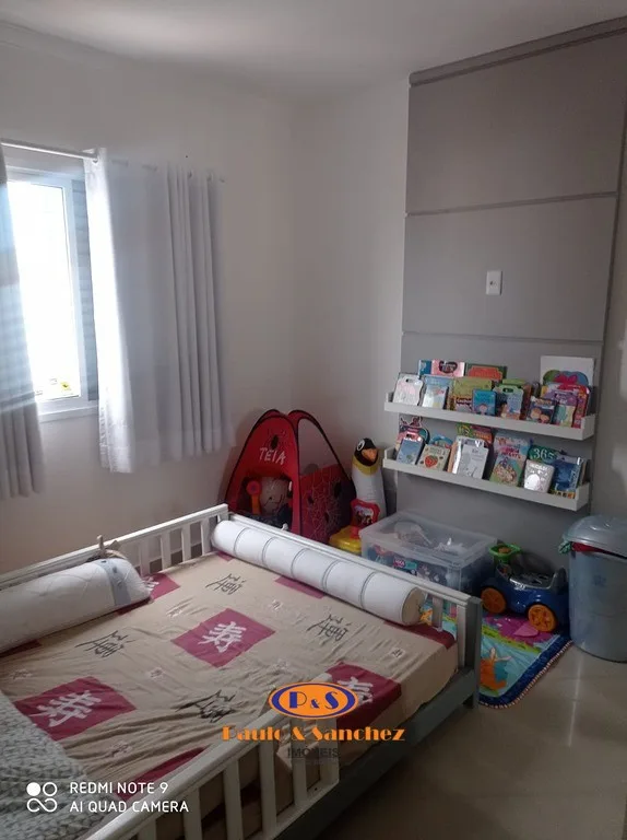 APARTAMENTO EM CONDOMÍNIO - 03 DORMITÓRIOS