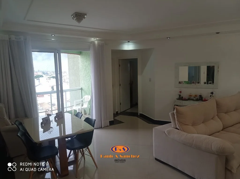 APARTAMENTO EM CONDOMÍNIO - 03 DORMITÓRIOS