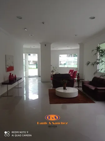 APARTAMENTO EM CONDOMÍNIO - 03 DORMITÓRIOS