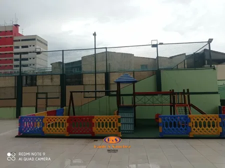 APARTAMENTO EM CONDOMÍNIO - 03 DORMITÓRIOS