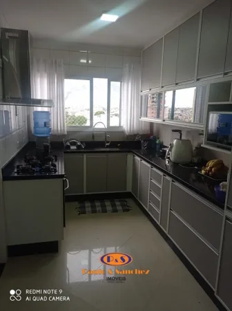 APARTAMENTO EM CONDOMÍNIO - 03 DORMITÓRIOS