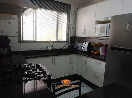 SOBRADO - OPORTUNIDADE!!!!!