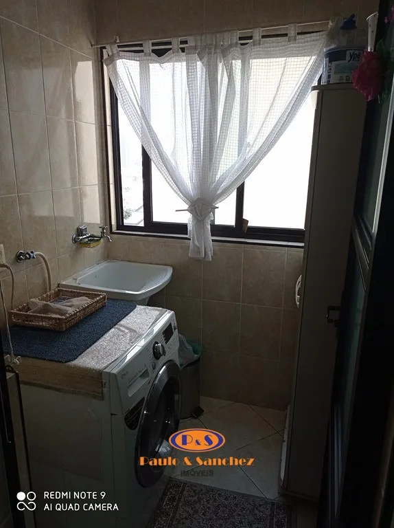 APARTAMENTO SEM CONDOMÍNIO - 03 DORMITÓRIOS