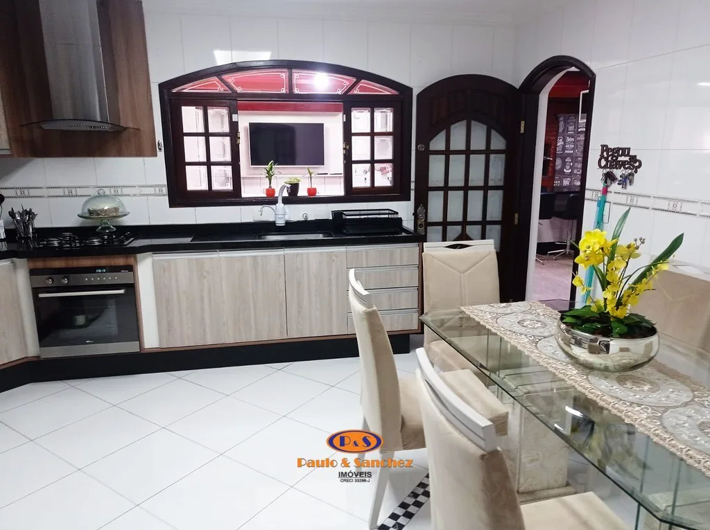 SOBRADO MOBILIADO!!!!