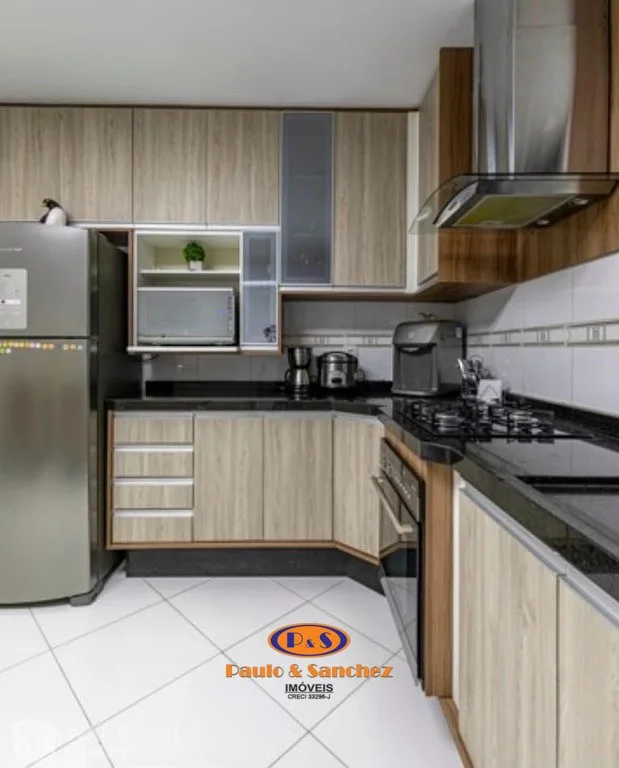 SOBRADO MOBILIADO!!!!