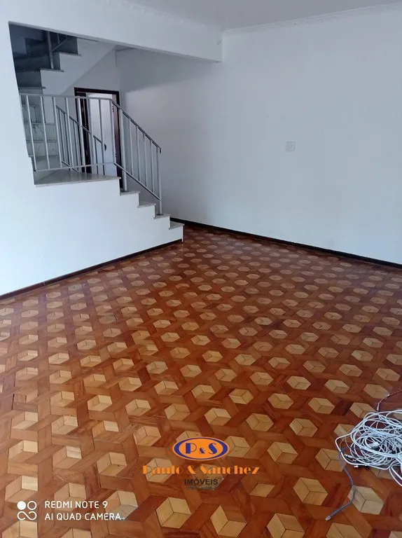 SOBRADO - 03 DORMITÓRIOS