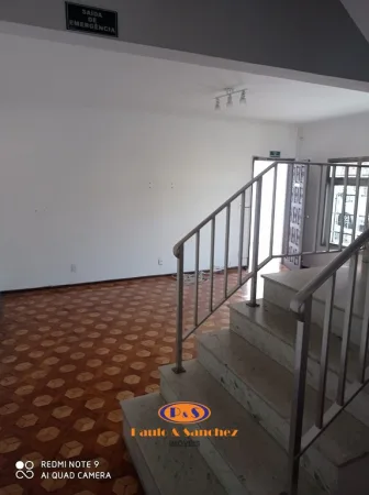 SOBRADO - 03 DORMITÓRIOS