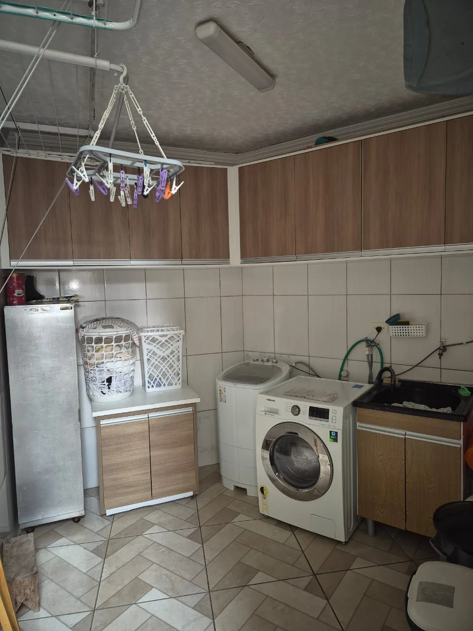 SOBRADO - 3 DORMITÓRIOS