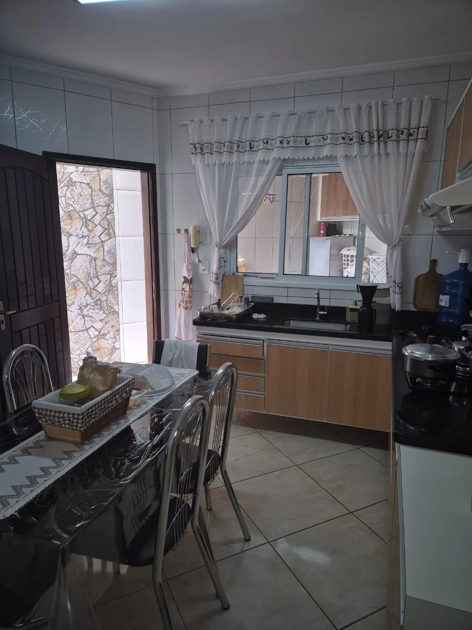 SOBRADO - 3 DORMITÓRIOS