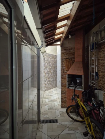 SOBRADO - 3 DORMITÓRIOS