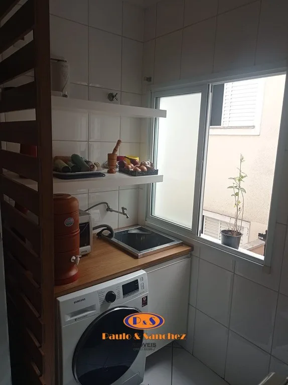APARTAMENTO SEM CONDOMÍNIO - 02 DORMITÓRIOS