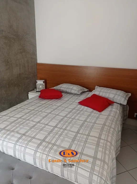 APARTAMENTO SEM CONDOMÍNIO - 02 DORMITÓRIOS
