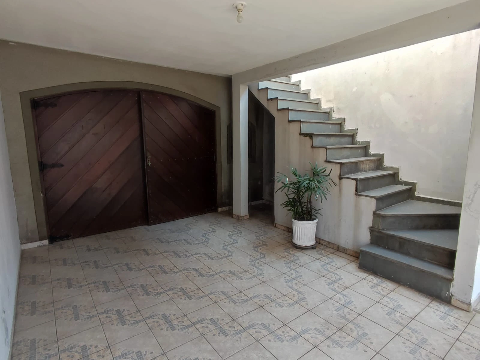 SOBRADO - 4 DORMITÓRIOS