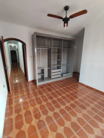 SOBRADO - 4 DORMITÓRIOS