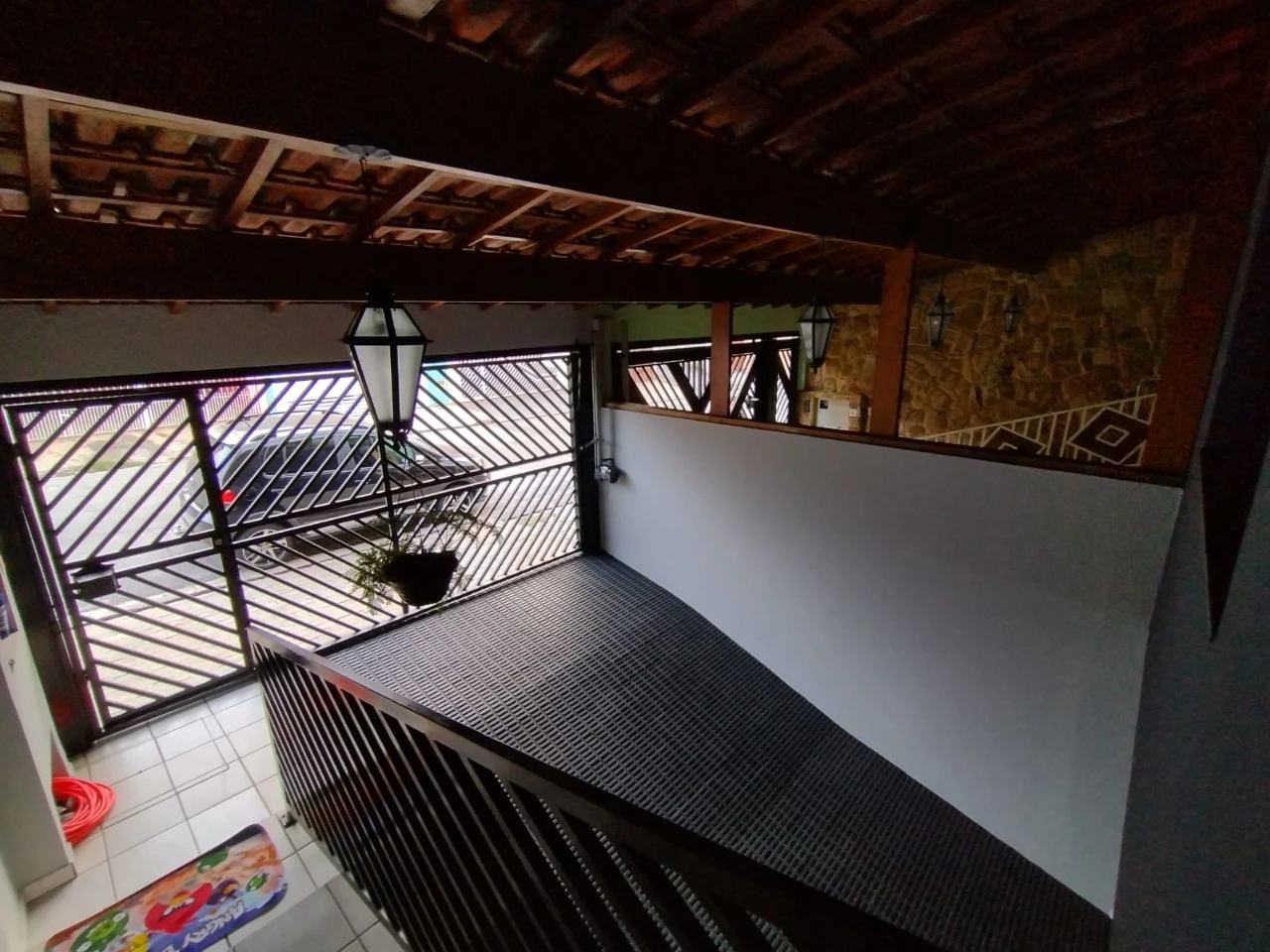 SOBRADO - 3 DORMITÓRIOS