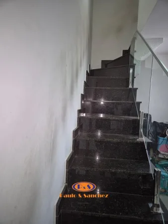 COBERTURA SEM CONDOMÍNIO - PRÉDIO COM ELEVADOR