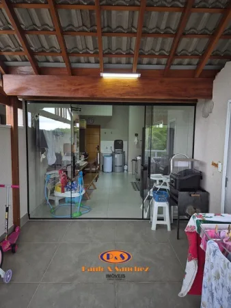 COBERTURA SEM CONDOMÍNIO - PRÉDIO COM ELEVADOR