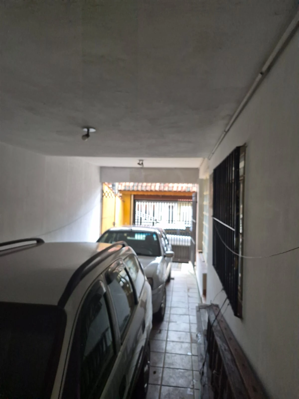 SOBRADO - 4 DORMITÓRIOS!!!