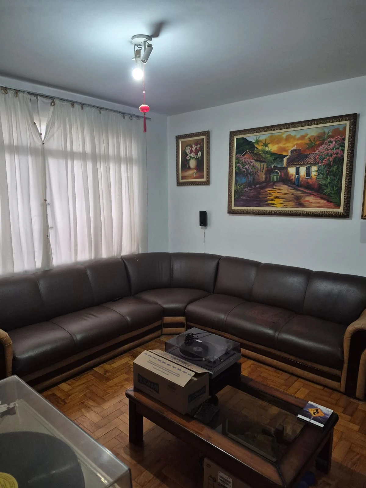 SOBRADO - 4 DORMITÓRIOS!!!