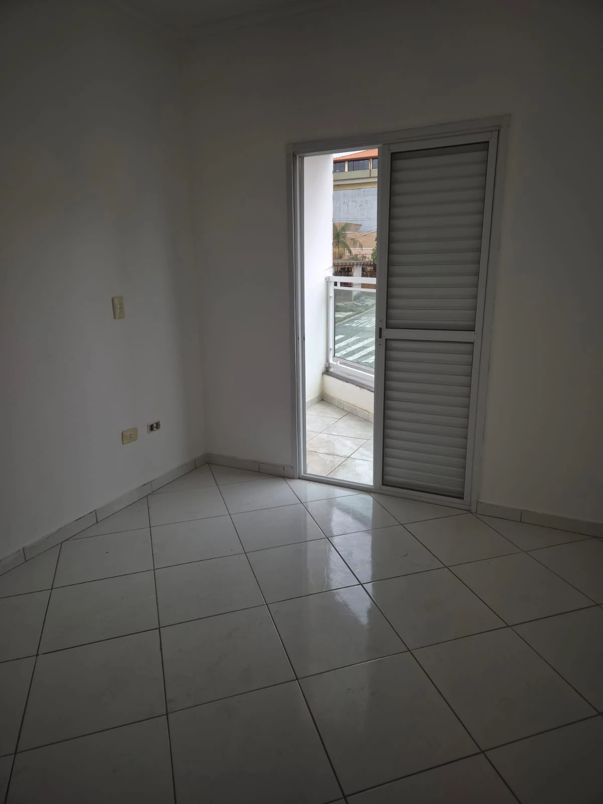 COBERTURA SEM CONDOMÍNIO