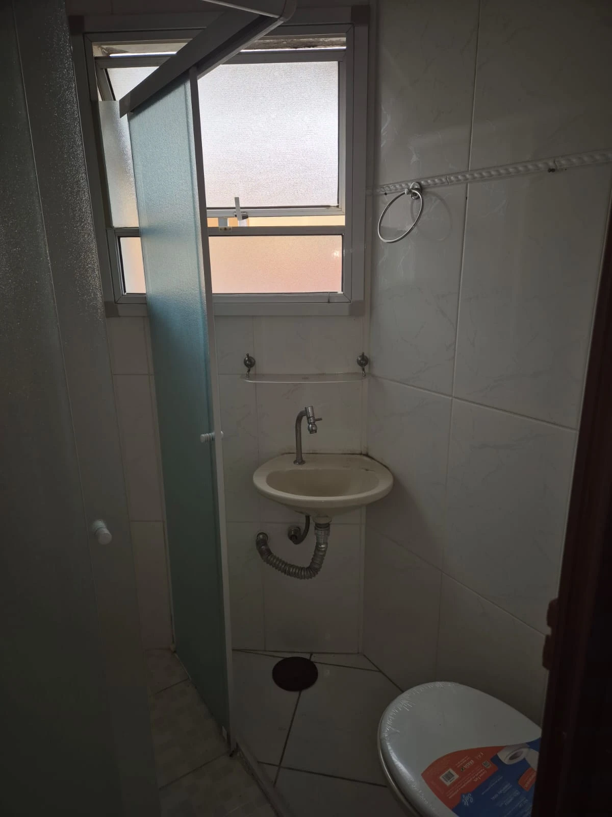 COBERTURA SEM CONDOMÍNIO