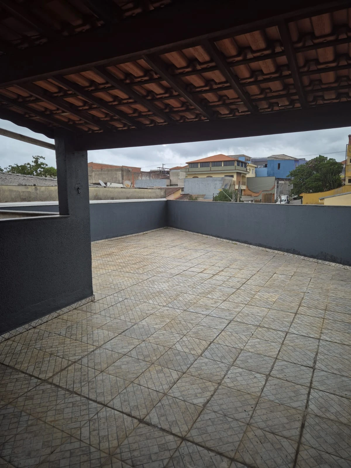 COBERTURA SEM CONDOMÍNIO