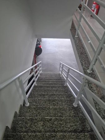 APARTAMENTO SEM CONDOMÍNIO