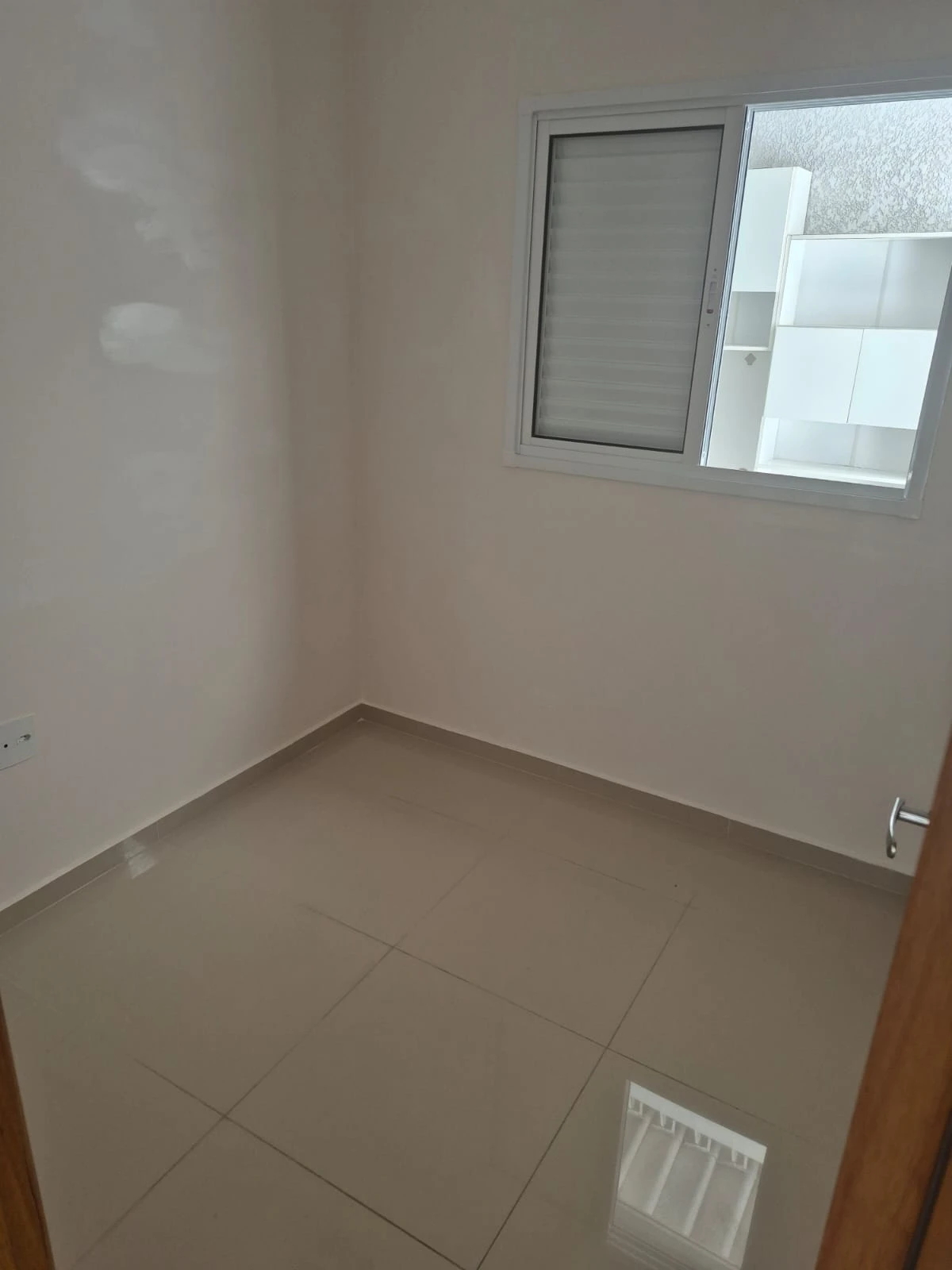 APARTAMENTO SEM CONDOMÍNIO
