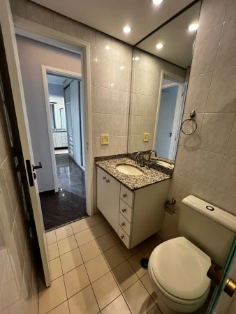 APARTAMENTO EM CONDOMÍNIO