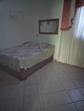 CASA TÉRREA - 3 DORMITÓRIOS!