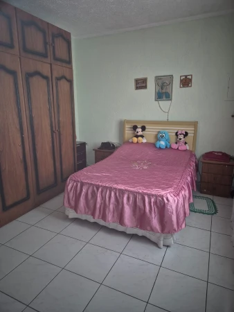 CASA TÉRREA - 3 DORMITÓRIOS!