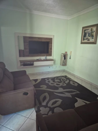 CASA TÉRREA - 3 DORMITÓRIOS!