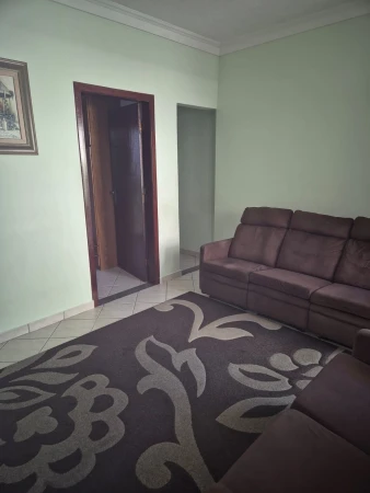 CASA TÉRREA - 3 DORMITÓRIOS!