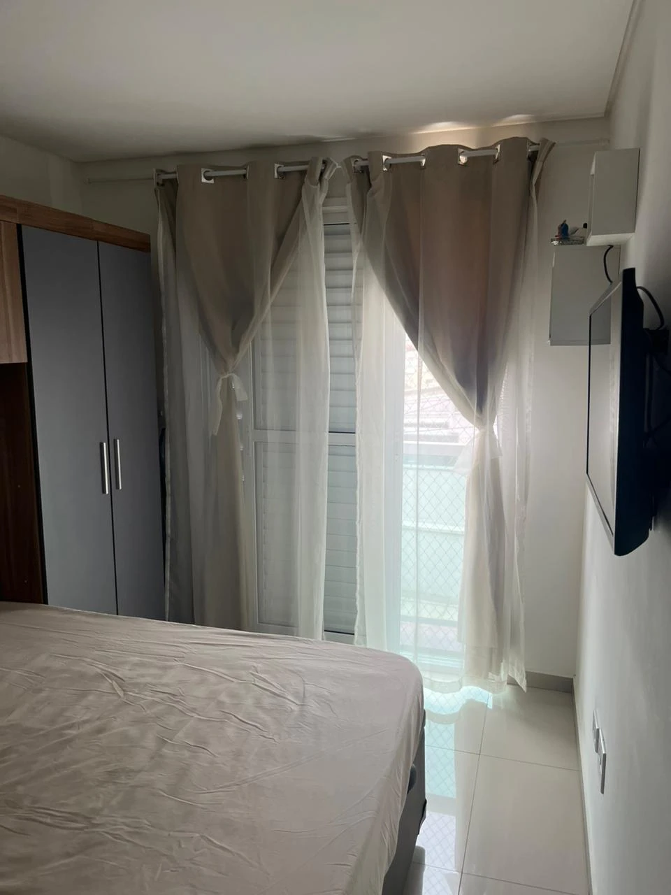 APARTAMENTO SEM CONDOMÍNIO