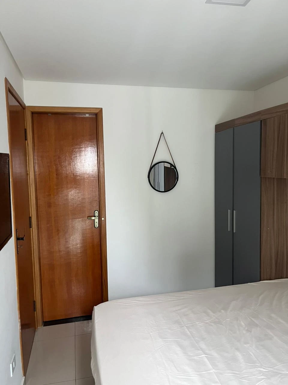 APARTAMENTO SEM CONDOMÍNIO