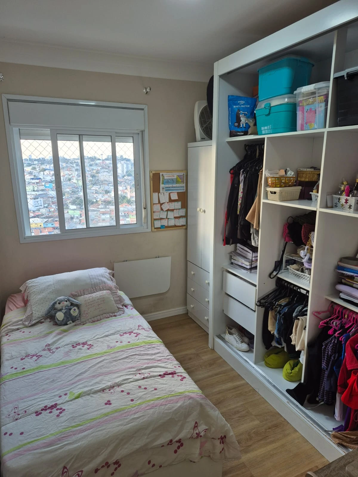 APARTAMENTO EM CONDOMÍNIO