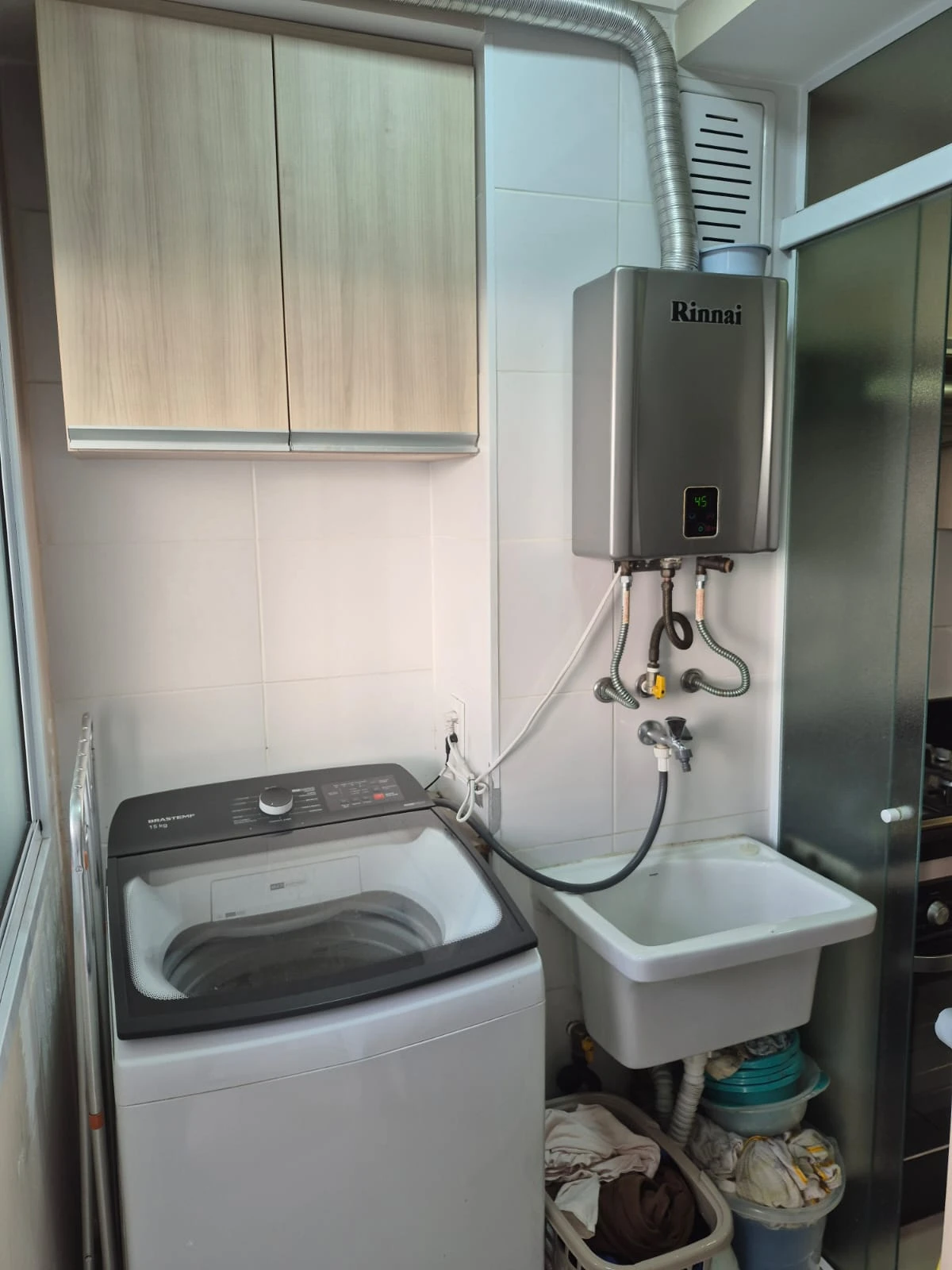 APARTAMENTO EM CONDOMÍNIO