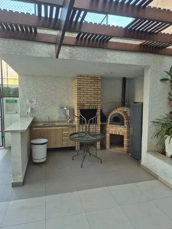 APARTAMENTO EM CONDOMÍNIO