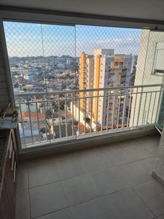 APARTAMENTO EM CONDOMÍNIO