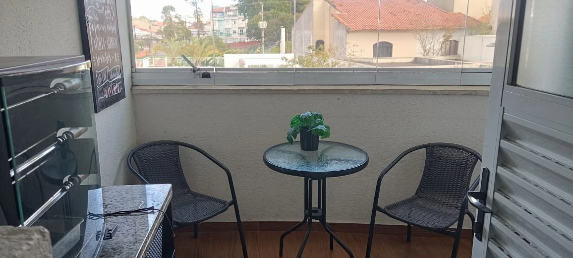 APARTAMENTO EM CONDOMÍNIO - 3 DORMITÓRIOS