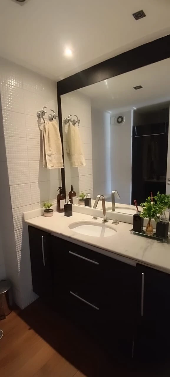 APARTAMENTO EM CONDOMÍNIO - 3 DORMITÓRIOS