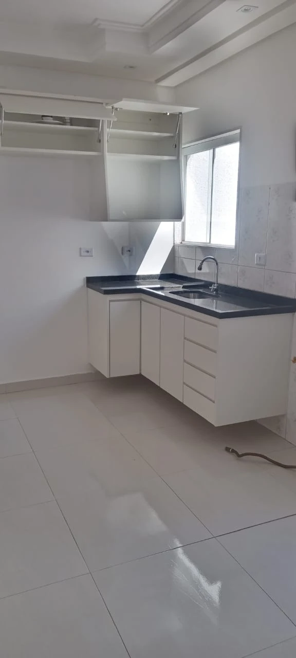 APARTAMENTO SEM CONDOMÍNIO