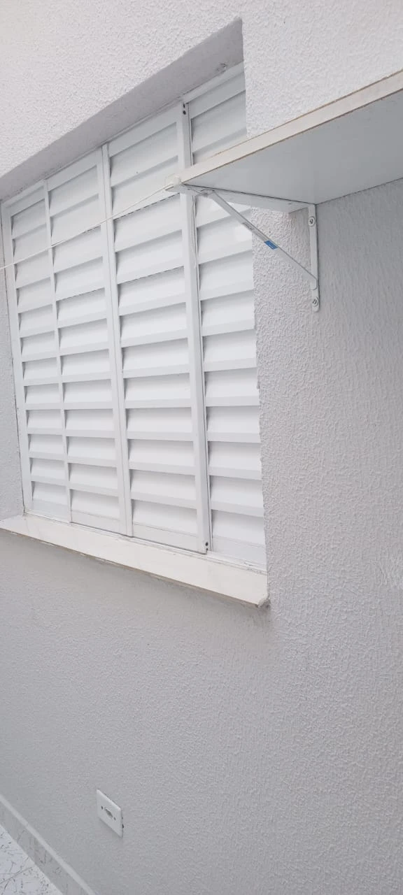 APARTAMENTO SEM CONDOMÍNIO