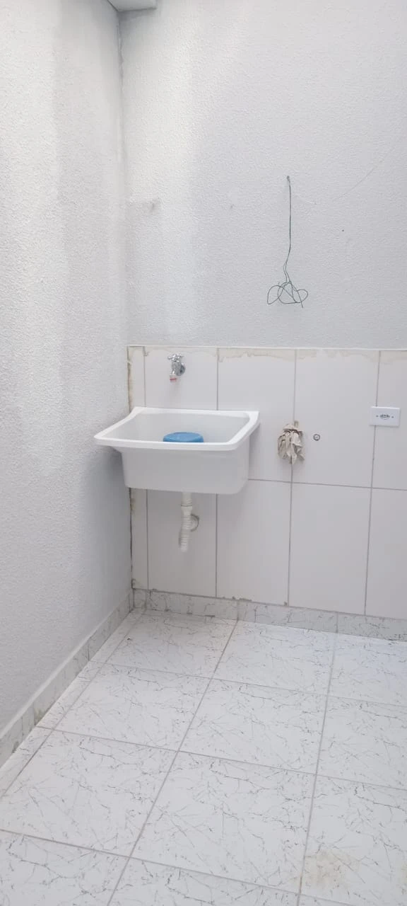 APARTAMENTO SEM CONDOMÍNIO
