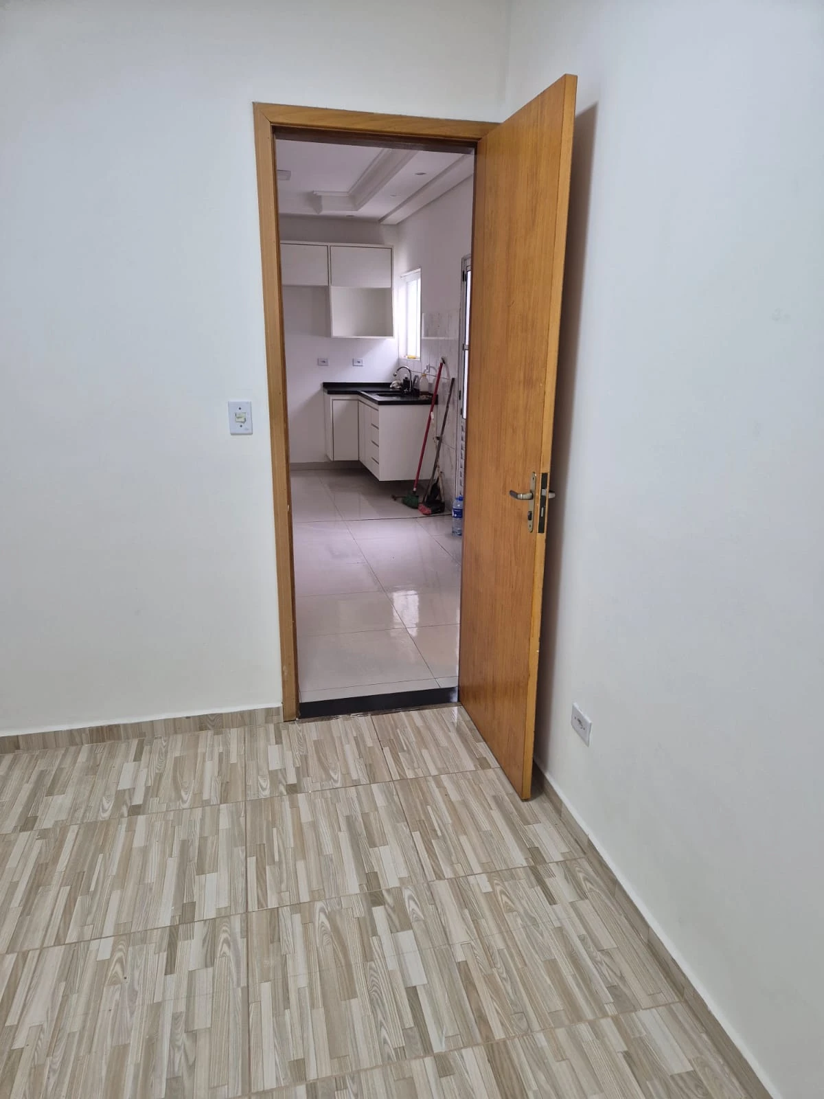 APARTAMENTO SEM CONDOMÍNIO