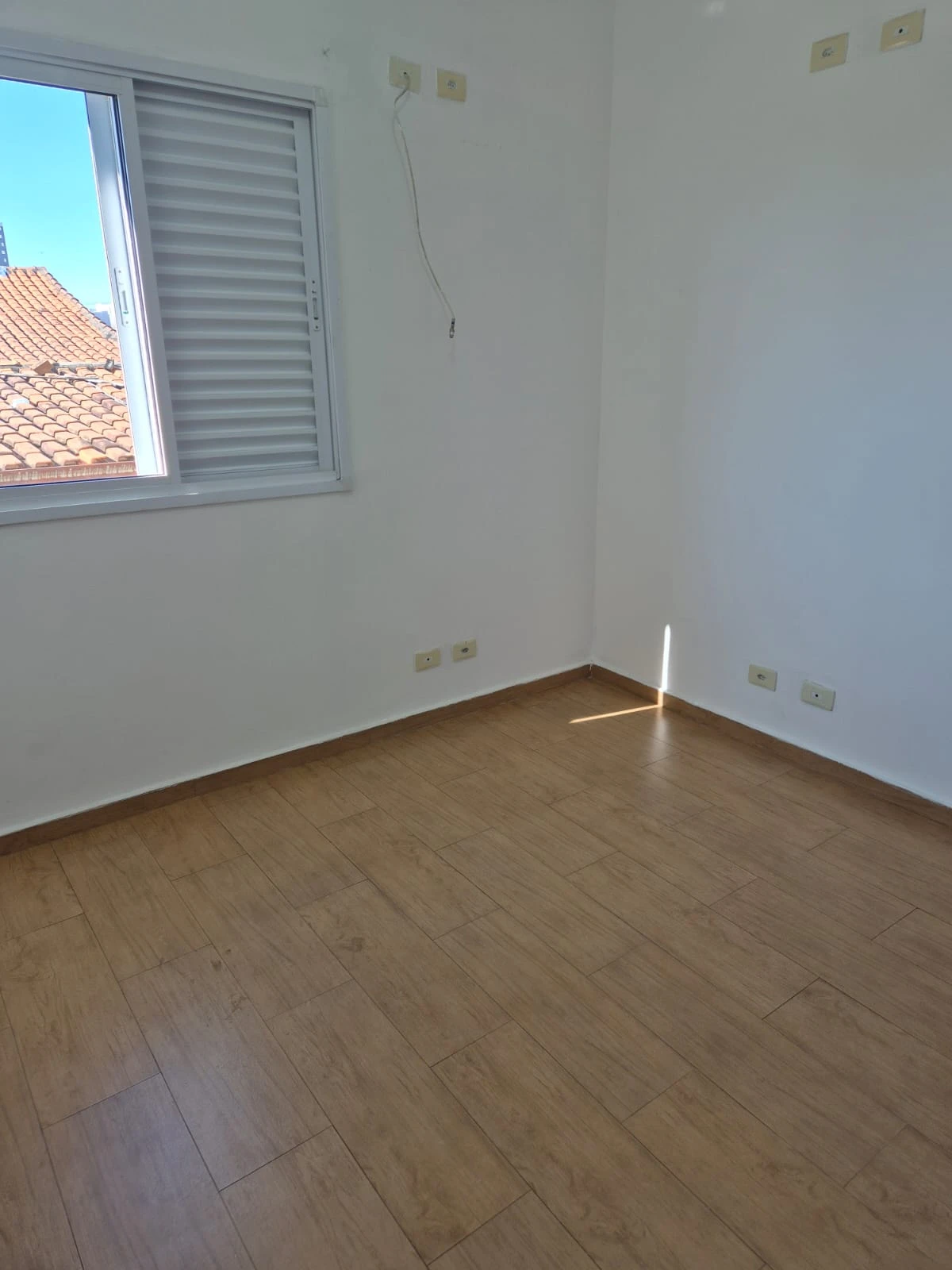 APARTAMENTO SEM CONDOMÍNIO
