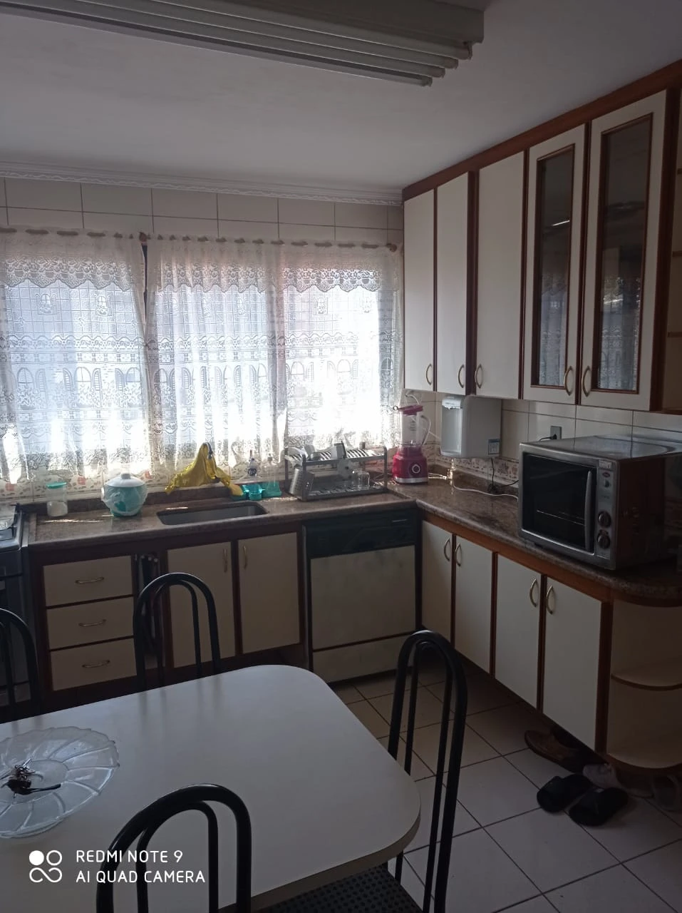 APARTAMENTO EM CONDOMÍNIO