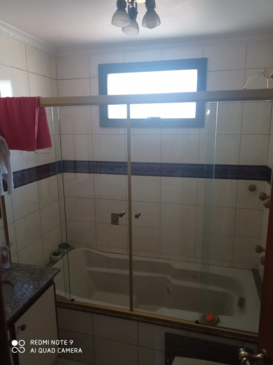 APARTAMENTO EM CONDOMÍNIO
