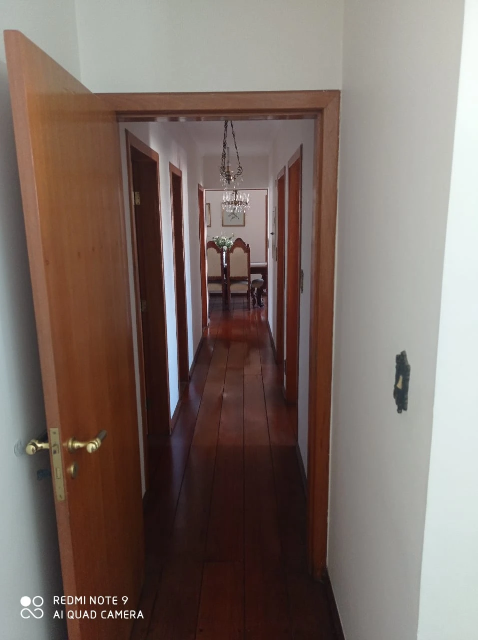 APARTAMENTO EM CONDOMÍNIO