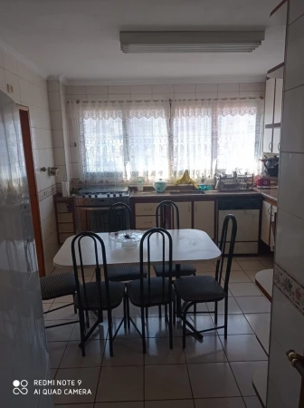 APARTAMENTO EM CONDOMÍNIO